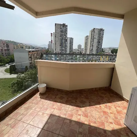 Luxury 3bedroom Ap In *